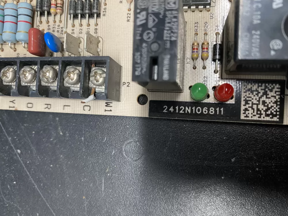 Carrier Bryant York 1084 83 8514A 100269 04 851  Control Board AZ15851 | BK1574