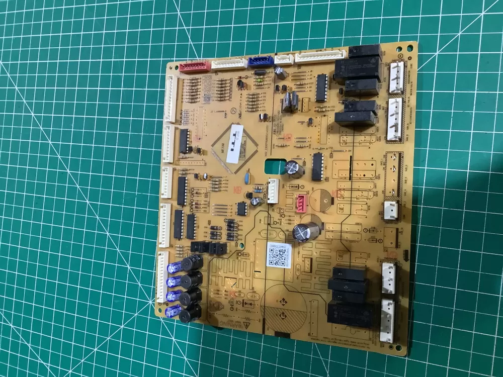 Samsung DA92 00384L DA9200384L Refrigerator Control Board AZ147995 | NR2483