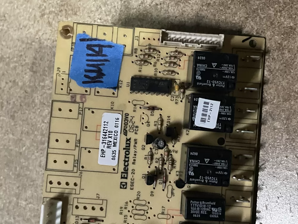 Electrolux 316442112A Range Oven Relay Control Board AZ26514 | KM114