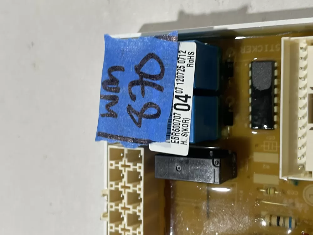 Kenmore LG EBR60070704 Refrigerator Control Board Dispenser AZ131530 | Wm870