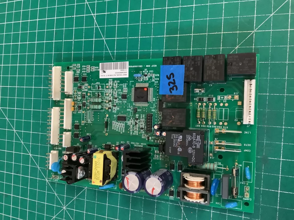 GE 200D6221G028 EBX1110P002 Refrigerator Control Board AZ225391 | NR325