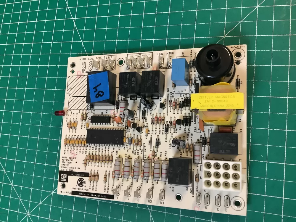 Rheem 1068 83 2102A  Control Board AZ221161 | NR84