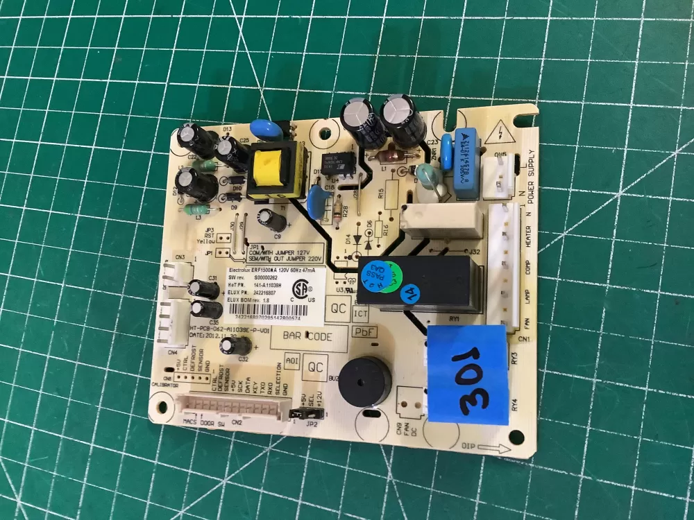 Frigidaire 5304504489 242216807 Refrigerator Control Board AZ194816 | NR301