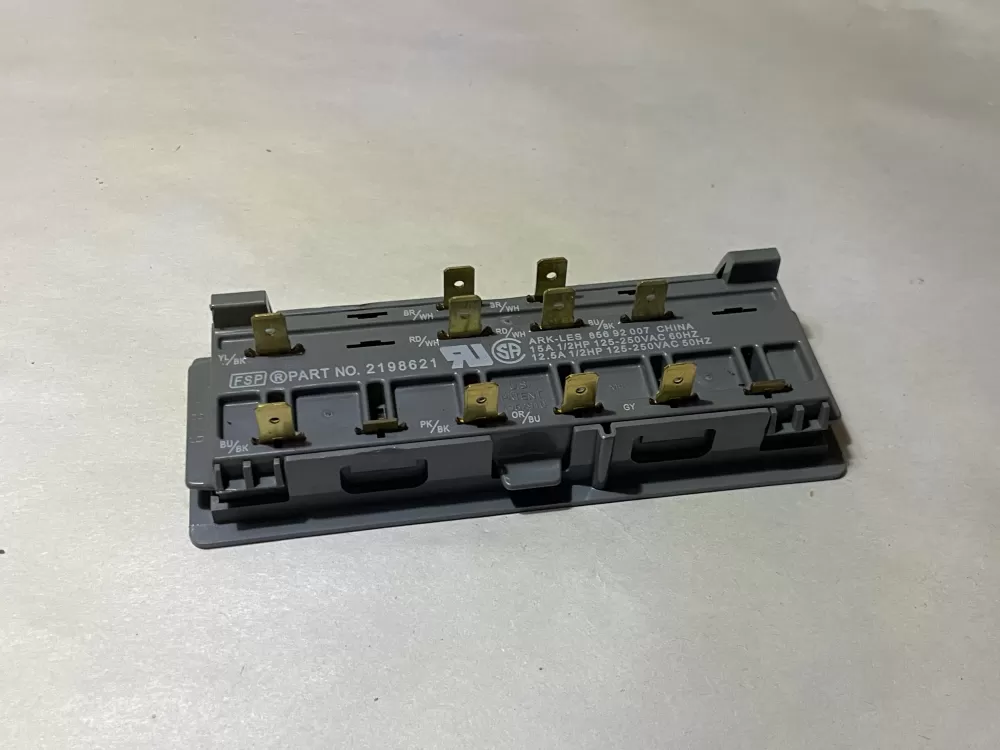 Whirlpool  Maytag  KitchenAid  Kenmore AP3037645 826469 2198621 PS329965 Refrigerator Control Board Dispenser