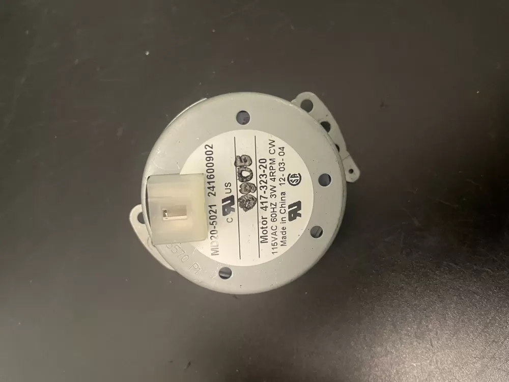 Kenmore 240521106 Refrigerator Damper AZ97743 | KM647