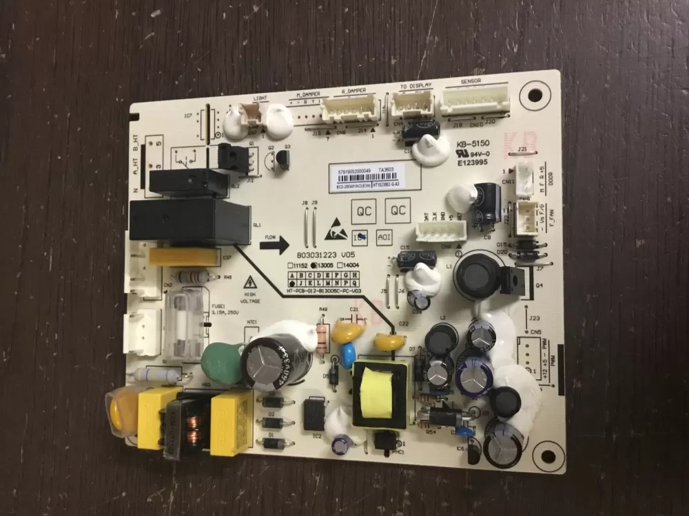 Hisense Fagor 1890561 B03031223 Refrigerator Control Board AZ19101 | NR62
