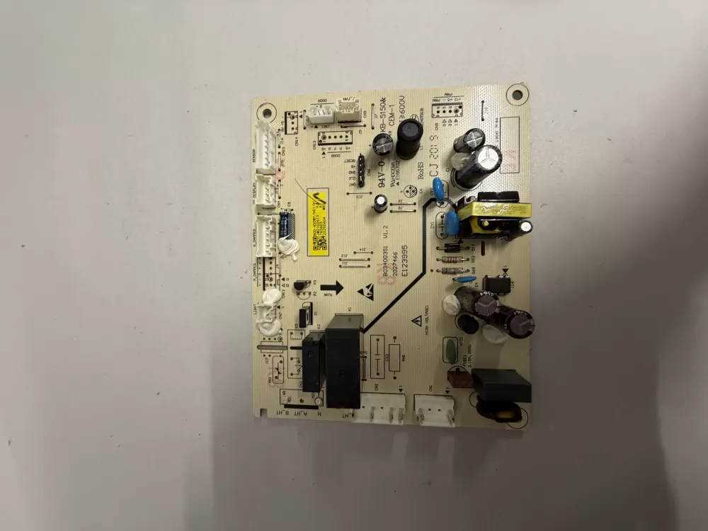 Hisense  B03400351  20081802141  E123995  E99873  2027466 Refrigerator Control Board