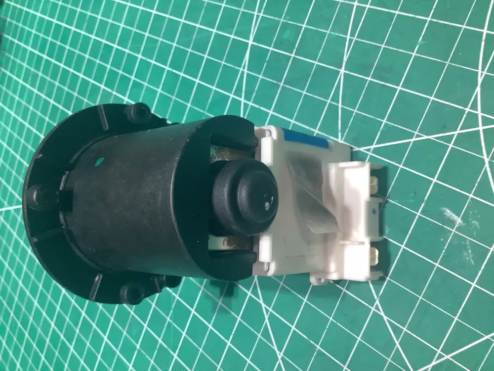 LG Kenmore M3379-65468 Washer Water Drain Pump AZ168870 | SL248