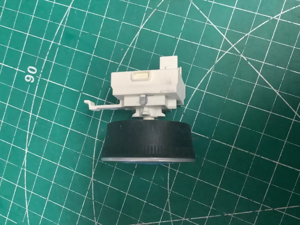 Roper Whirlpool W10414381 Washer Inglis Switch AZ205558 | SL119