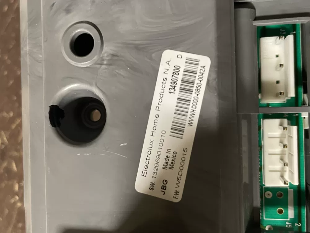 Frigidaire 137006030 Washer Control Board AZ53049 | Wmv524