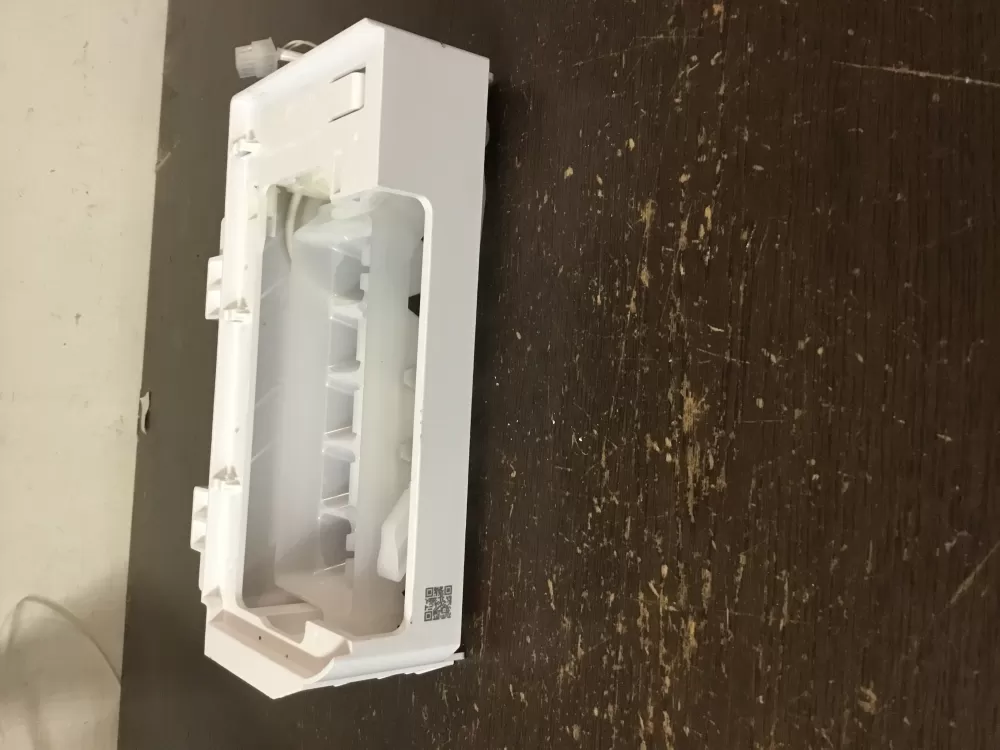 Whirlpool W10847507 Refrigerator Ice Maker AZ96205 | Sl86