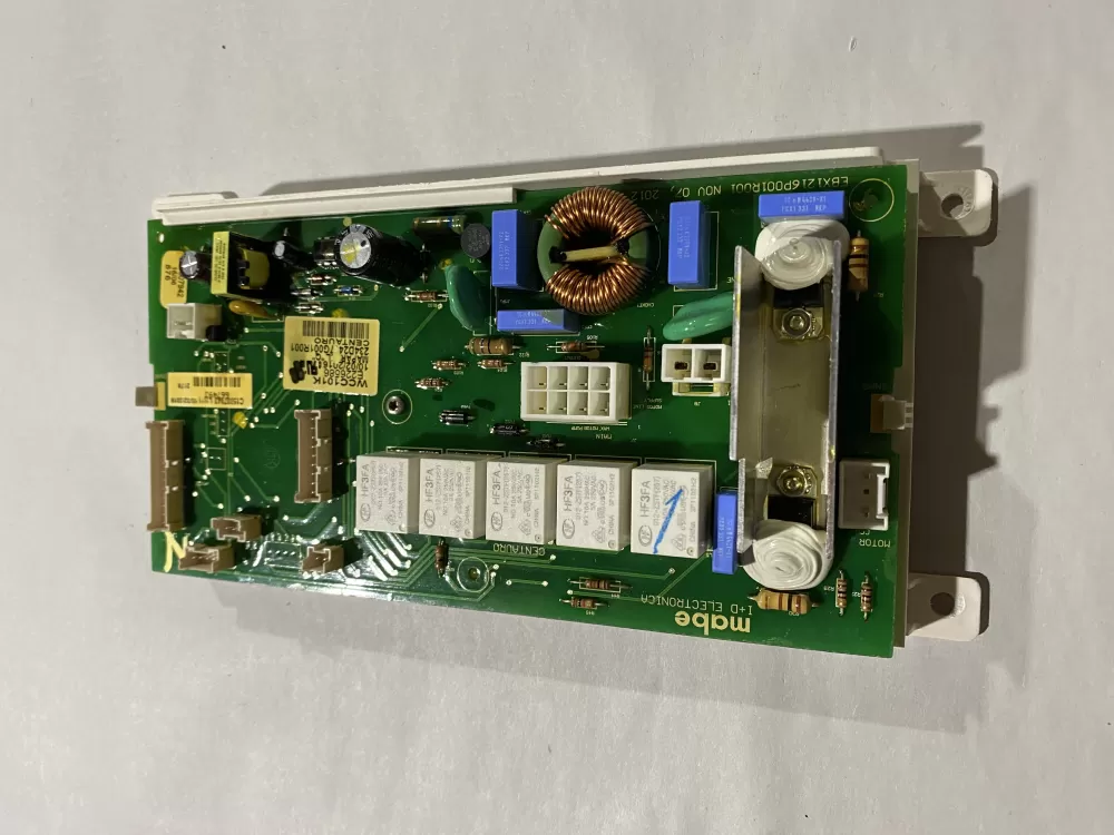GE Hotpoint WCC101K Washer Control Board AZ189304 | BK661