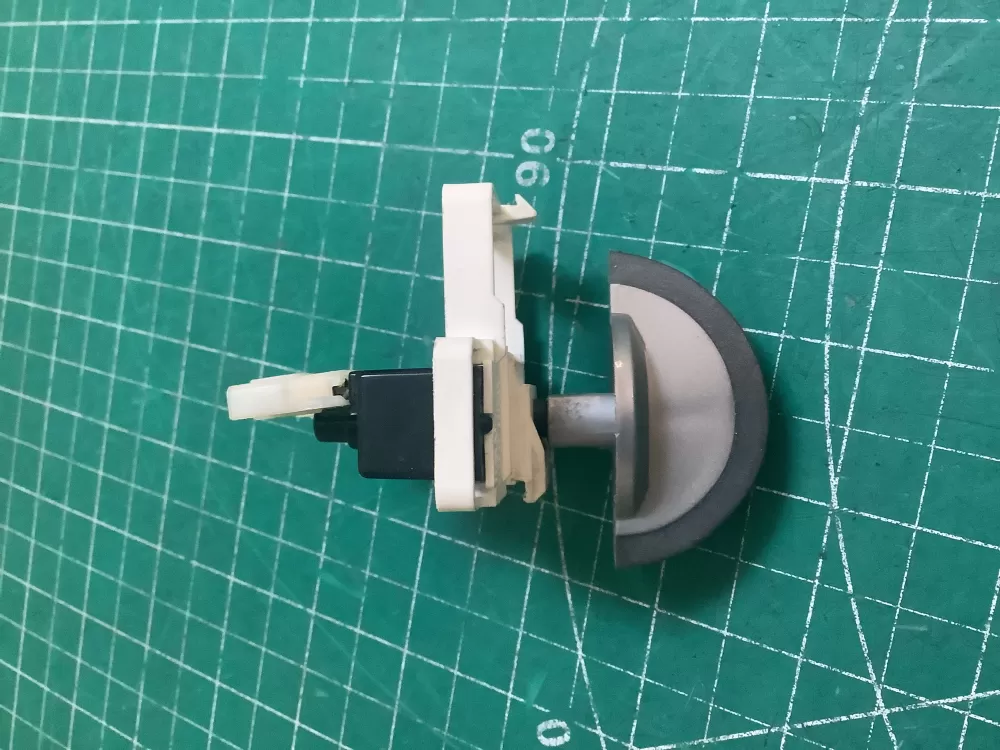  3977456 0223 WP3977456  Dryer Switch Push To Start