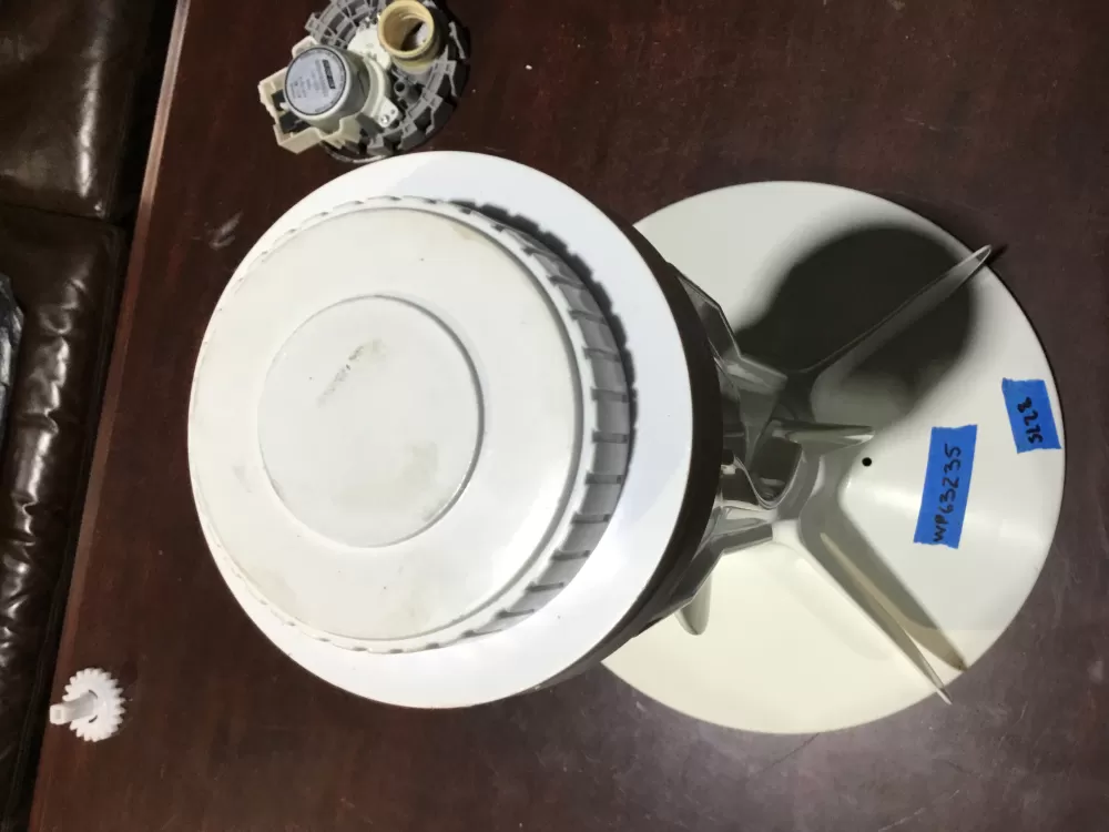 Admiral Amana Estate Roper WP63235 Washer Agitator AZ65698 | Sl28