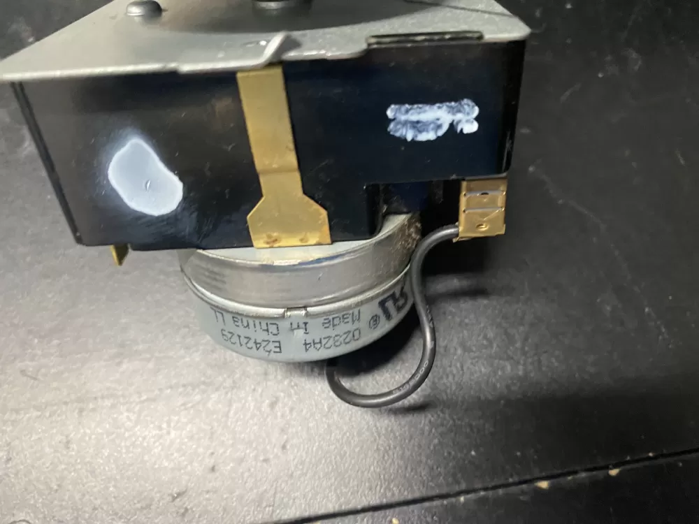 GE 212D1233P012 WE4M364 Dryer Timer AZ10526 | BK690
