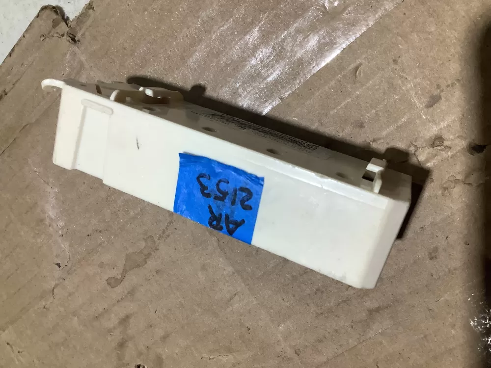 Whirlpool W11176901 W11176899 Refrigerator Control Board AZ116381 | AR2153