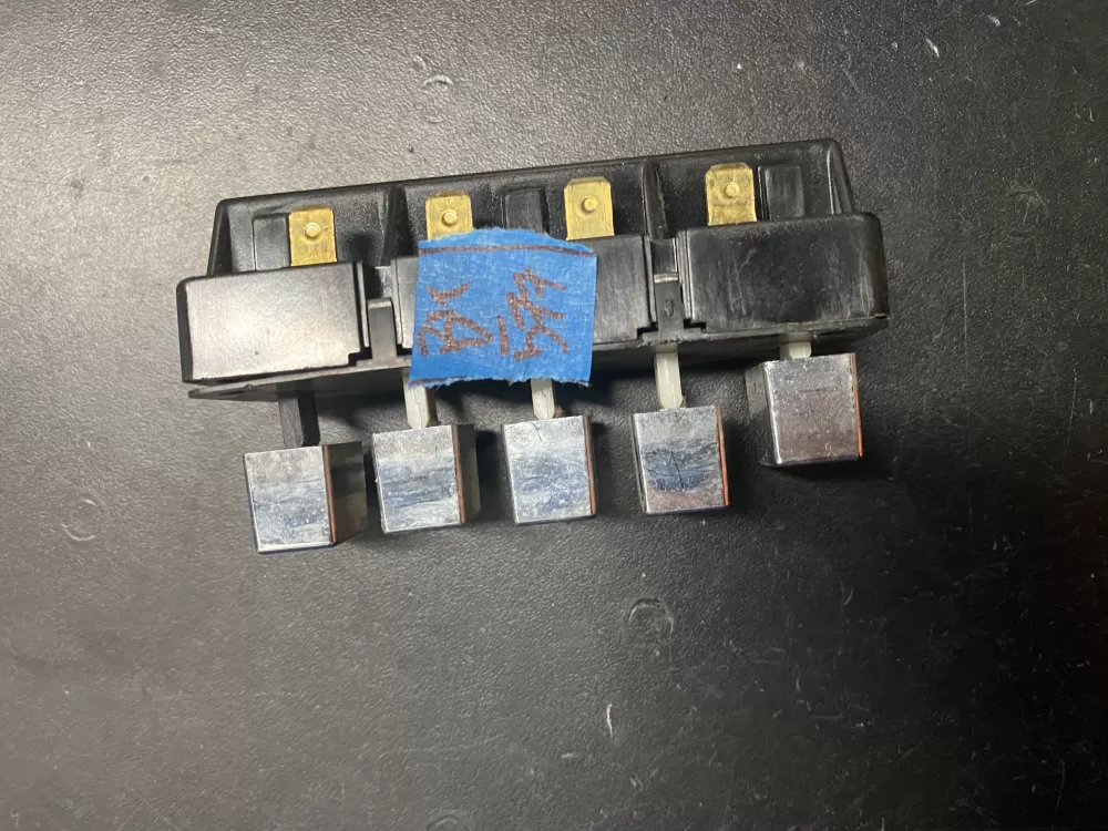 GE 123C7003G017 Dryer 5 Button Switch AZ20122 | BK577