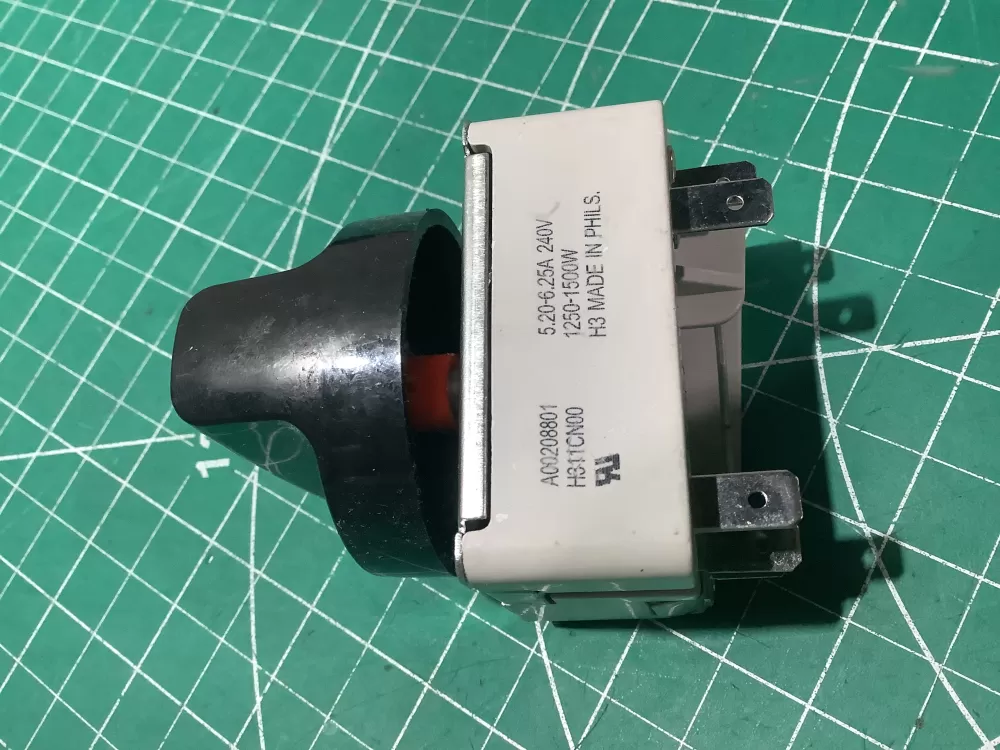 Electrolux A00208801 Range Infinite Switch AZ187744 | SL152