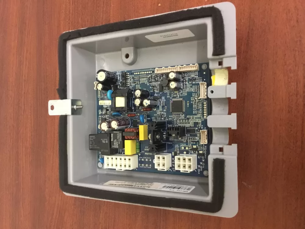 Frigidaire AP4695205 242000406 Refrigerator Control Board AZ28337 | NR1540
