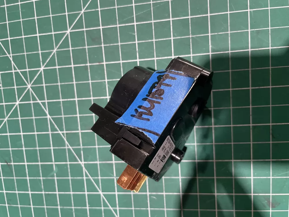 Whirlpool Kenmore W10822278 Refrigerator Defrost Timer AZ132765 | KM1594