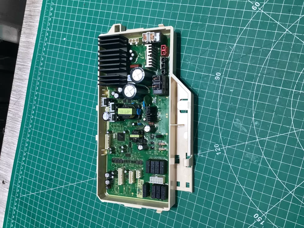 Samsung Washer Main Control Board P# DC9200321F AZ186509 | AV54