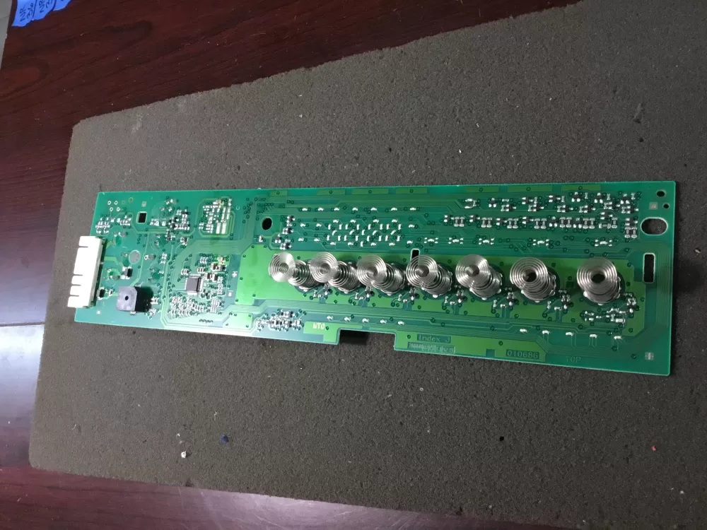 Bosch 766627-10  9000910812  EPW66350 CONTROL BOARD