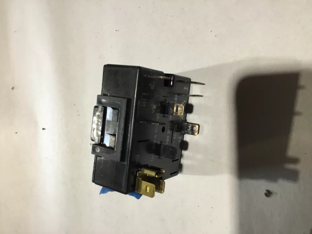 Whirlpool 661452 Oven Start Switch