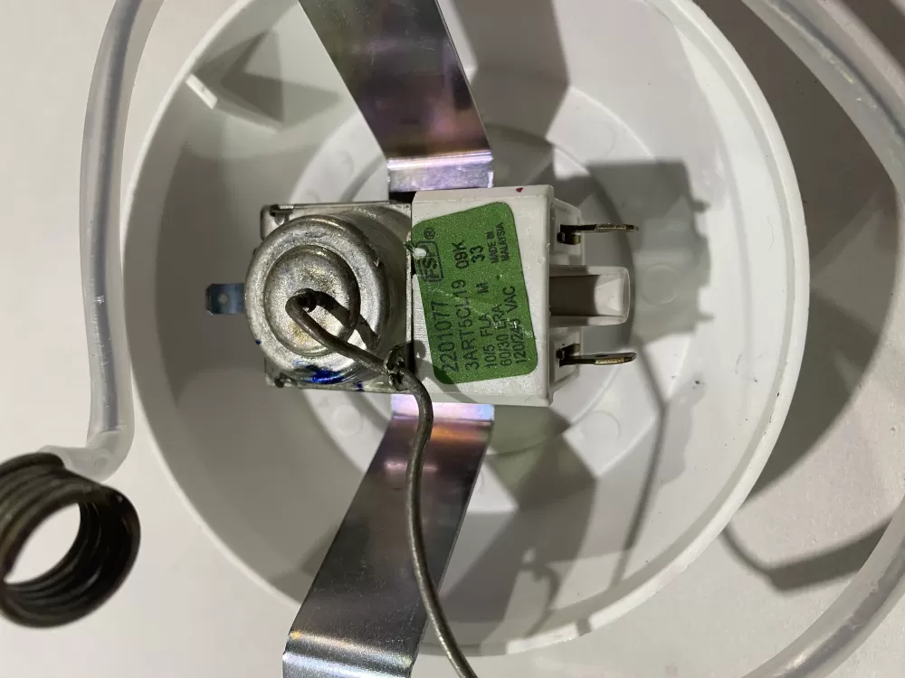 Whirlpool Kenmore 2201077 Refrigerator Thermostat AZ142190 | BK2391