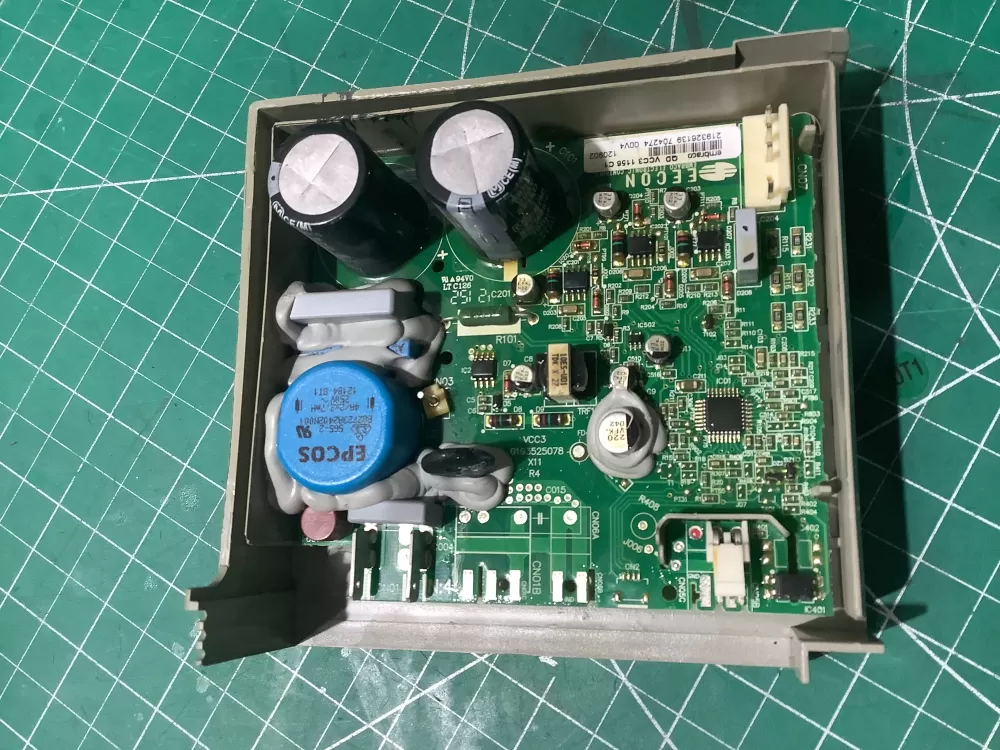 GE 200D5948P011 Refrigerator Display UI Control Board AZ196847 | AR708