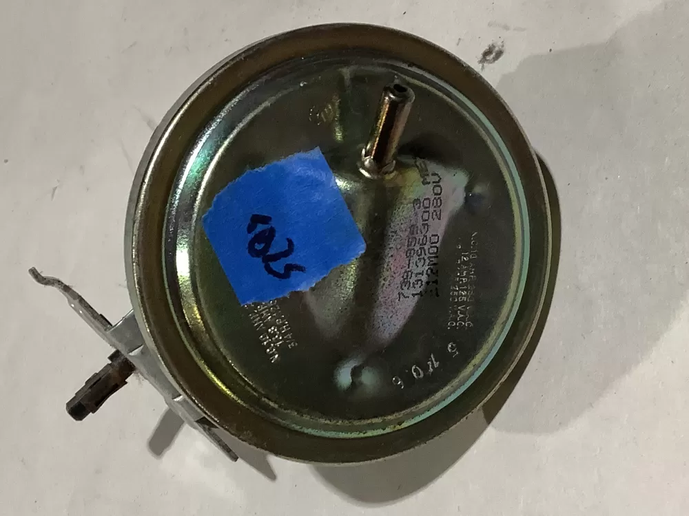 Westinghouse 131396300 Washer Pressure Switch AZ111278 | Sl85