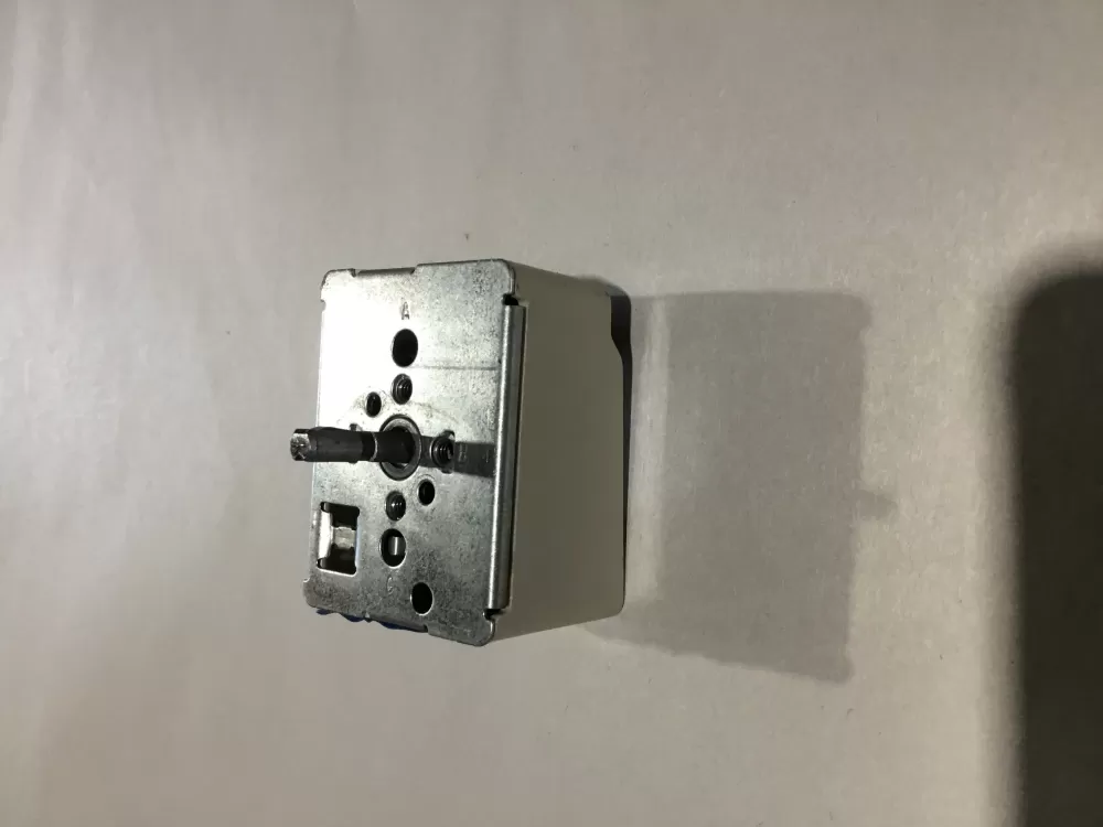 Kenmore WB24T10029 Range Switch AZ102165 | Sl152