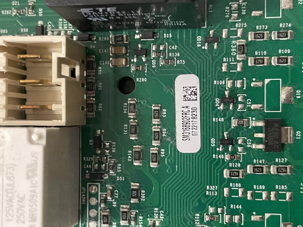 Frigidaire A03168902 Dryer Control Board AZ45811 | KM218