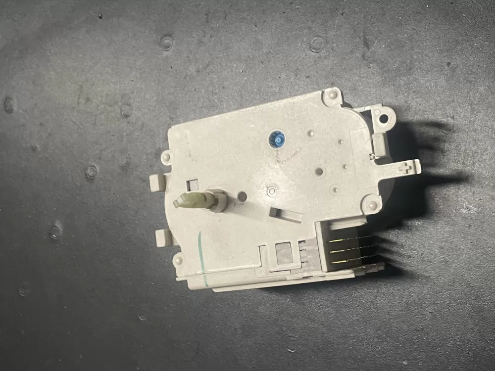 Frigidaire  GE  Kenmore 131758600B Washer Timer