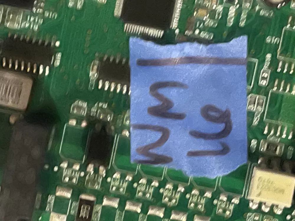 Whirlpool Maytag W11093037 W11093038 Refrigerator Control Board AZ31782 | Wm16