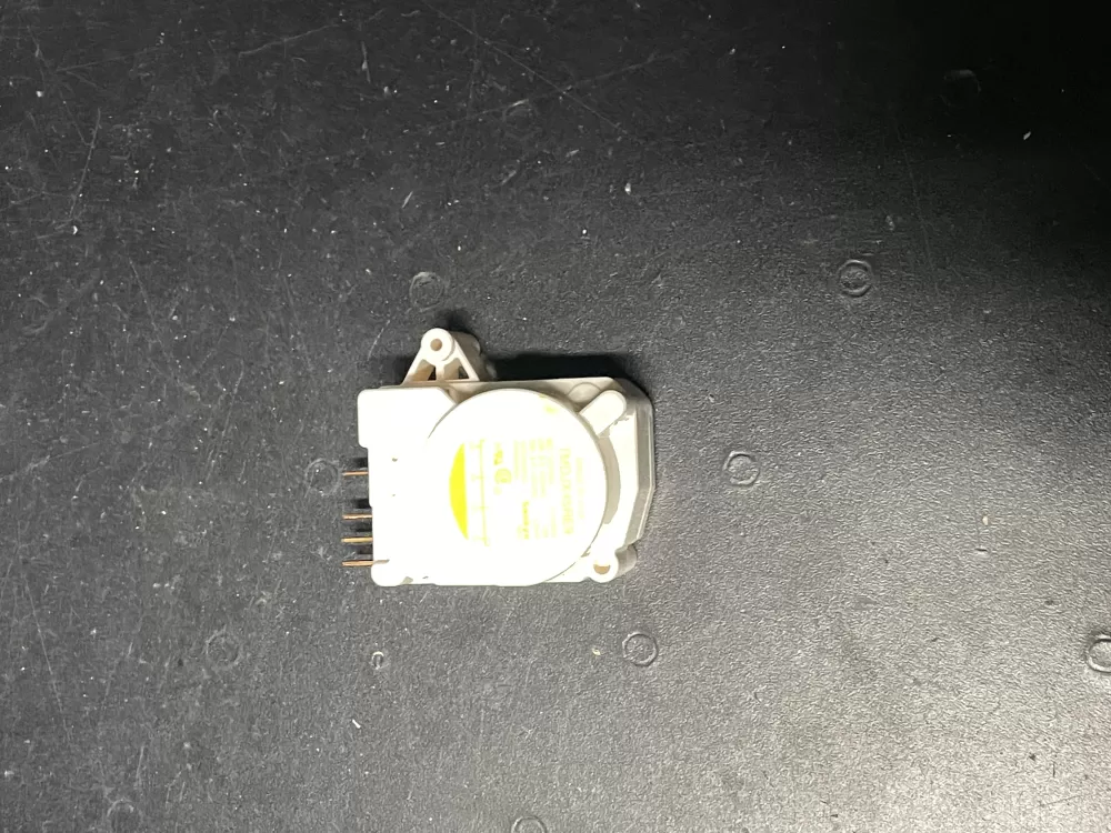 Hotpoint  General Electric AP2061755 311082 WR09X0565 WR09X10103 WR9X565 PS310990 Refrigerator Defrost Timer