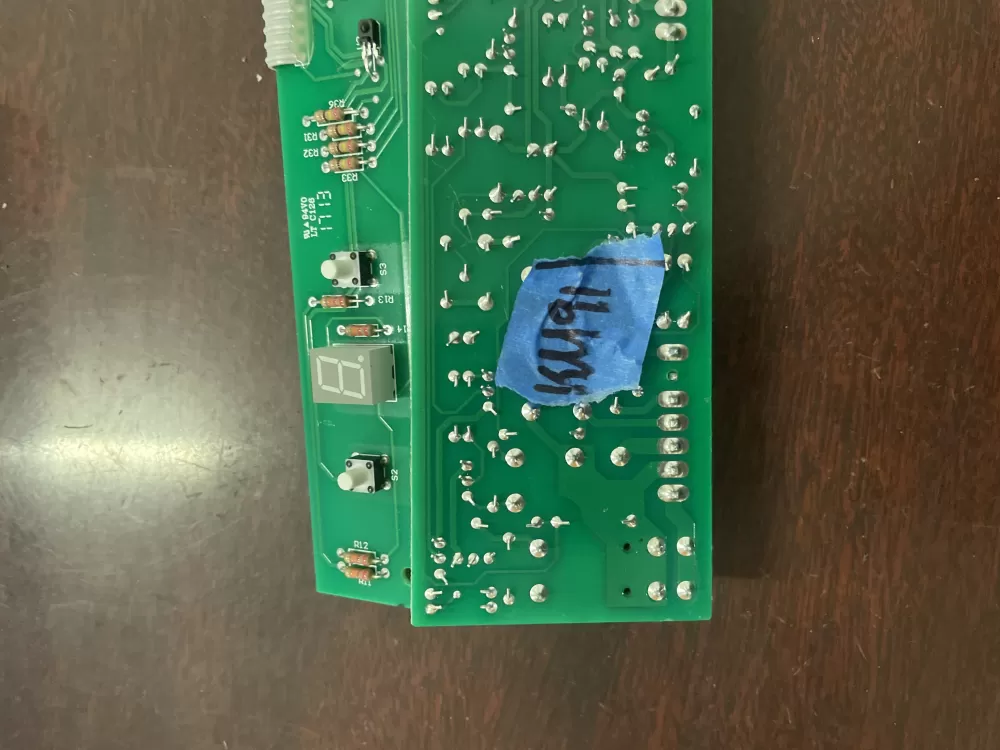 Whirlpool Maytag W10503278 AP6022400 Refrigerator Control Board AZ37120 | KM91