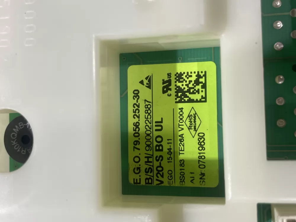 Bosch 9000225887 Dryer Control Board AZ192870 | Wmv881