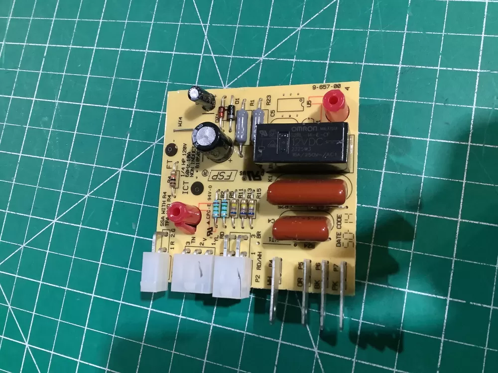 Whirlpool 6105024 Refrigerator Defrost Board AZ152854 | NR46