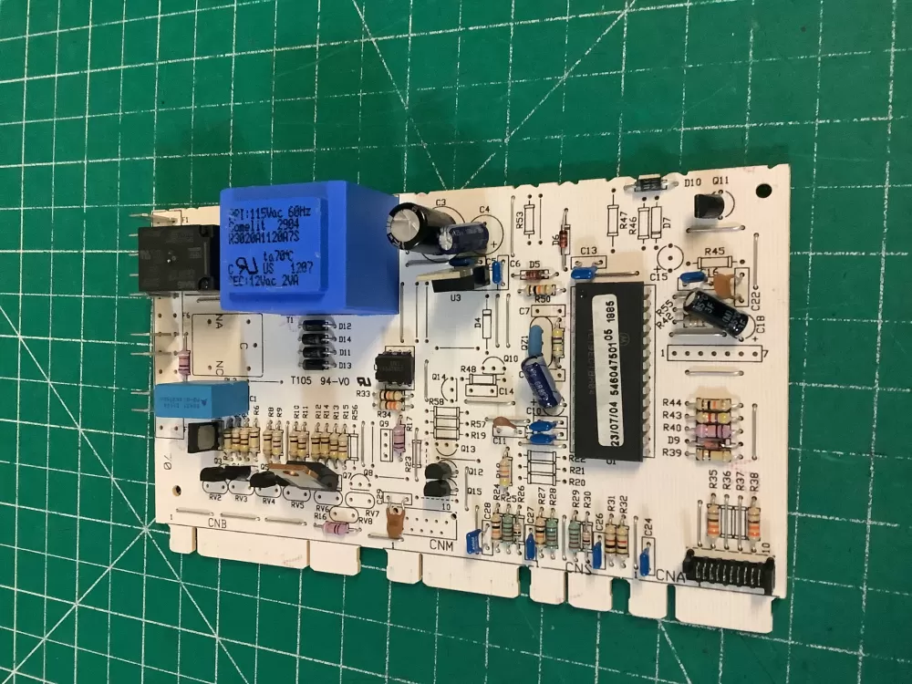 120200180 Whirlpool Range Board - Control