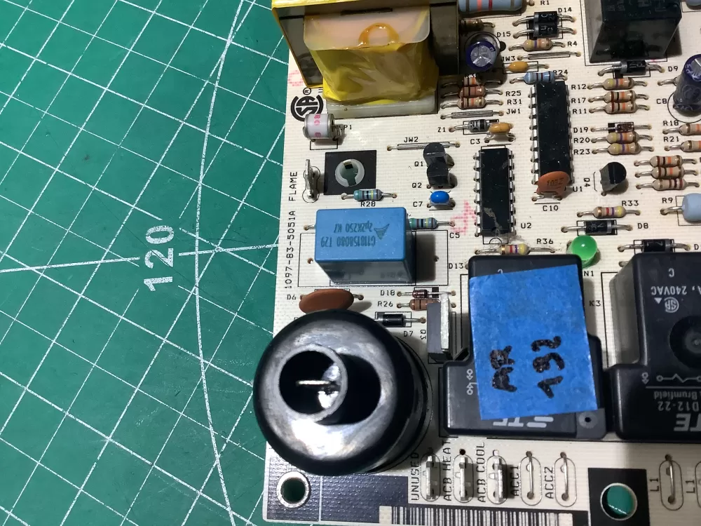 Lennox 1097-83-5051A Furnace Control Board Oem AZ187628 | AR132