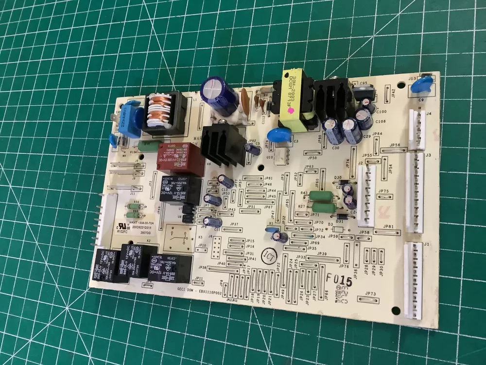 GE 200D4854G008  200D4854G013   200D2259G017  200D4852G018   200D4850G022   200D6221G013   200D6221G015  200D6221G016  WKKT 1304-00-70A Refrigerator Control Board