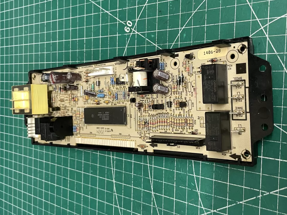 Whirlpool 100-01406-28 Range Control Board