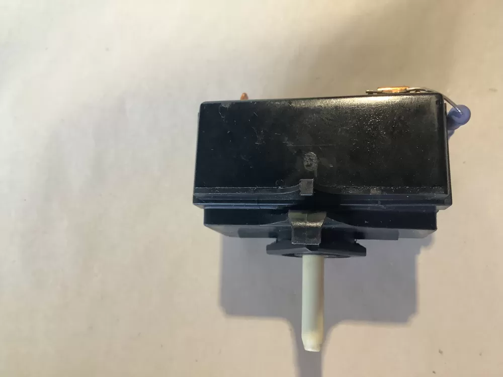 Maytag Whirlpool 8578352 Dryer Temperature Switch AZ150731 | SL215