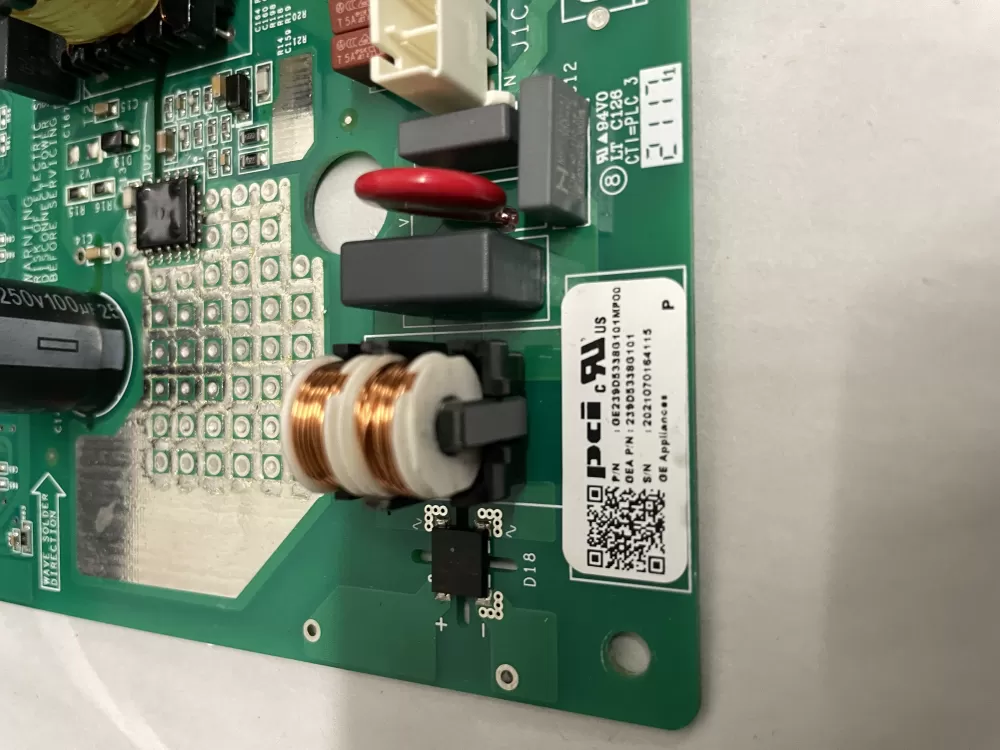 GE 239D5338G101 Refrigerator Main Control Board AZ207728 | Wm2342