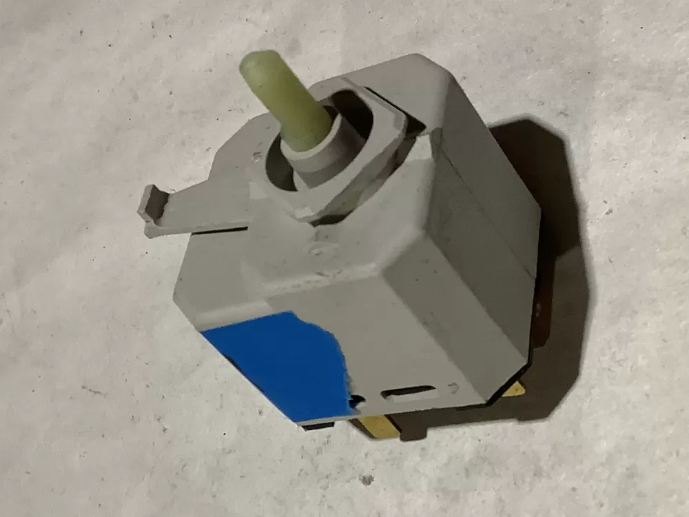 Crosley  Kenmore  Maytag  Whirlpool W10117655 WPW10117655 Dryer Crosley Control Board Start Switch