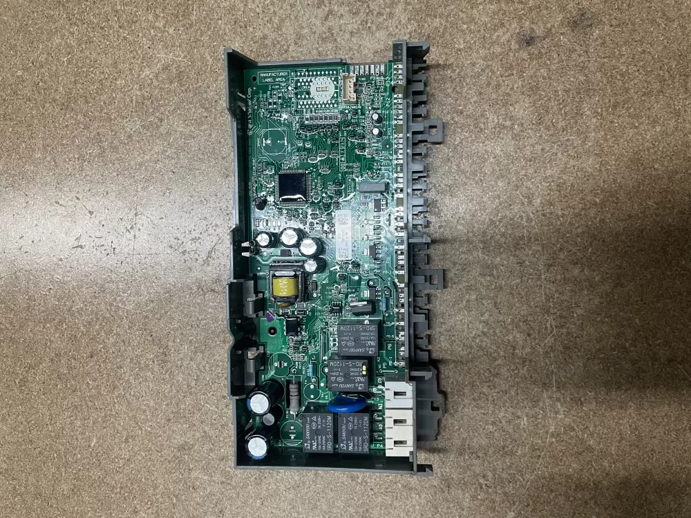 Whirlpool W10647560  768152-02 Dishwasher Control Board