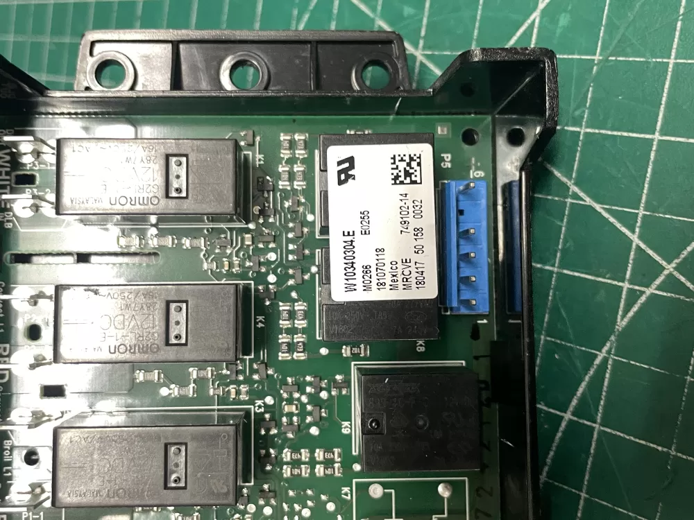Whirlpool W10340304 Range Control Board AZ212025 | Wm2781