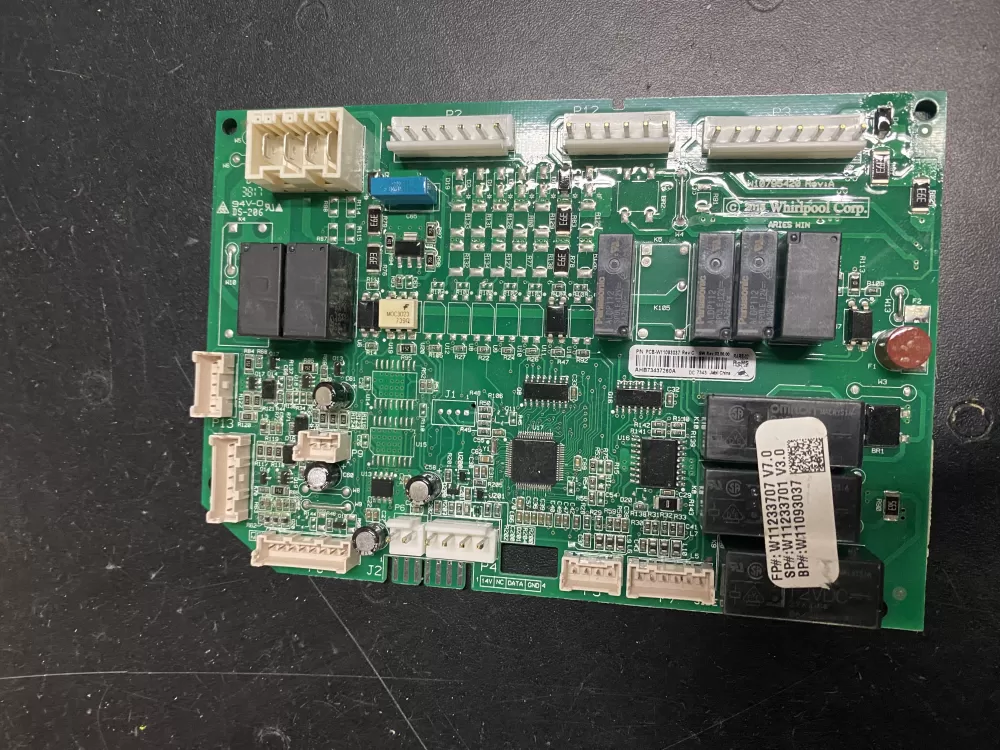 Whirlpool Maytag W11093037 W11093038 Refrigerator Control Board AZ15309 | BK666