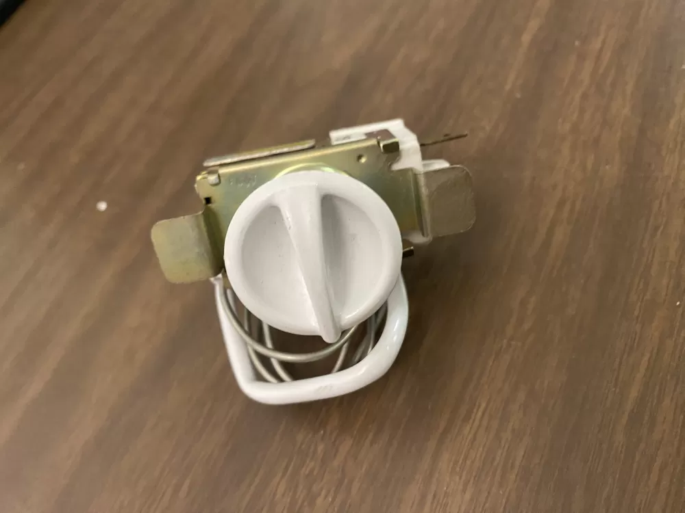 Frigidaire 2415865-01 Tempature Thermosat AZ82183 | BK1483