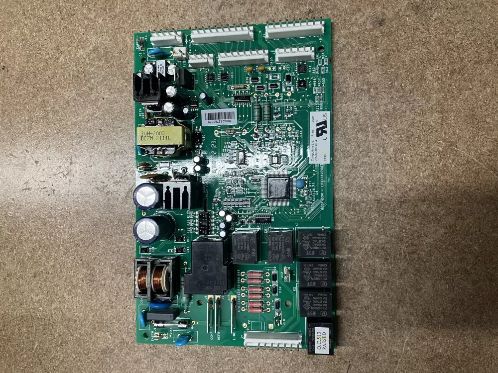 GE 225D4208G004 Refrigerator Main Control Board